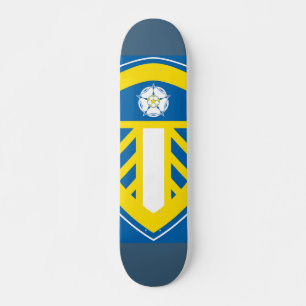 Blauw en gelen skateboard