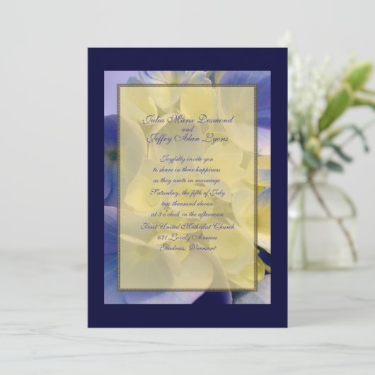 Blauw en goud hortensia bruiloft kaart (Staand voorkant)