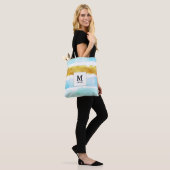 Blauw- en goudmonogram Striped Canvas tas (Op model)