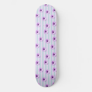 blauw en paars gestreept madeliefjespatroon skateboard