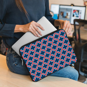 Blauw en Rood Marokkaans latwerk, Quatrefoil Laptop Sleeve