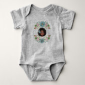 Blauw en roze bloemen, babymeisje grijs aangepast romper (Voorkant)