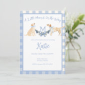Blauw en Wit Gingham Baby shower Invitation Kaart (Staand voorkant)