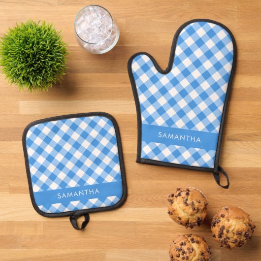 Blauw en wit Gingham boerderij gepersonaliseerd Ovenwant & Pannenlap Set (Top down)