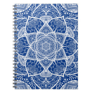 Blauw en wit Mandala - Loergann in de Stille Oceaa Notitieboek