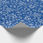 Blauw en wit  retro floreel patroon cadeaupapier (Hoek)