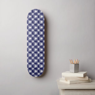 Blauw en wit Shibori-cirkelpatroon Skateboard