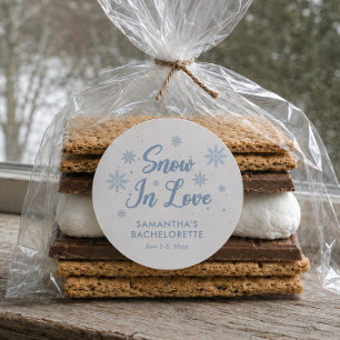 Blauw en Wit Sneeuw in Love Winter Bachelorette Ronde Sticker