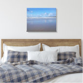 Blauw en wit strand canvas afdruk (Insitu (Slaapkamer))