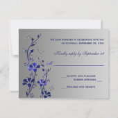 Blauw en zilver bloemmotief met vlinders antwoordk RSVP kaartje (Achterkant)