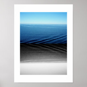 Blauw en zwart fluwelen reflectiefotografie poster