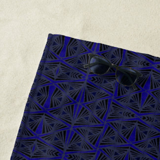 Blauw en zwart geometrisch patroon. strandlaken