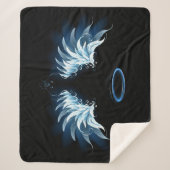Blauw gloeiende engelenvleugels op zwarte achtergr sherpa deken (Voorkant)