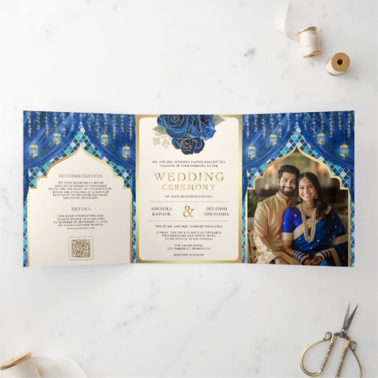 Blauw Goud Bloemengordijn Indische Hindoe Bruiloft Drieluik Uitnodiging (Binnen)