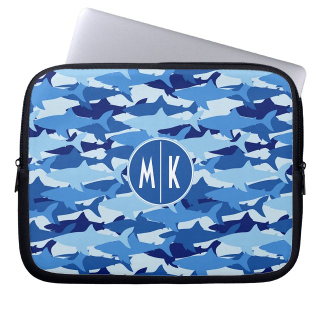 Blauw haaienpatroon | Monogram Laptop Sleeve (Voorkant)