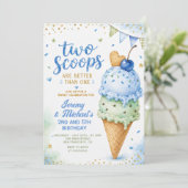 Blauw Ijs Twee Porties Tweeling Jongens Verjaardag Kaart (Staand voorkant)
