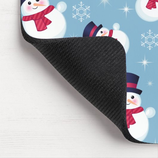 Blauw kerstpatroon met sneeuwpoppen en sneeuwvlokk muismat (Hoek)