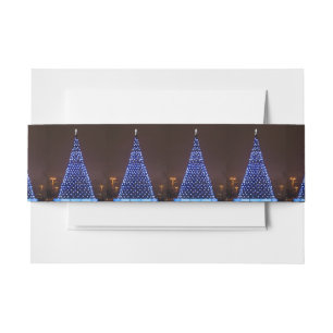Blauw licht kerstboom uitnodigingen wikkel