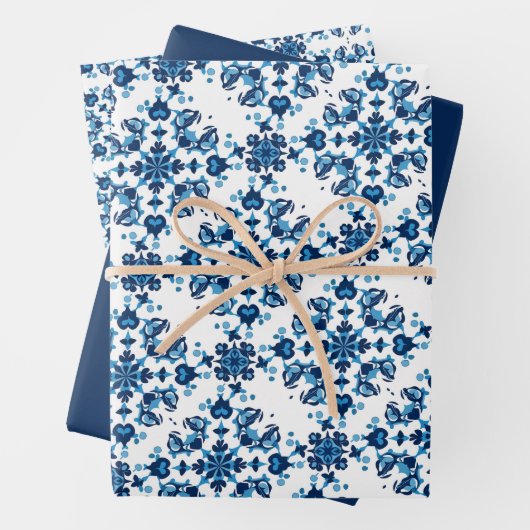 Blauw, Lichtblauw & Wit Petal Patroon Inpakpapier Vel (In situ)