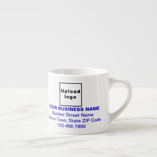 Blauw merk Teksten over de Mok van Espresso (Rechts)