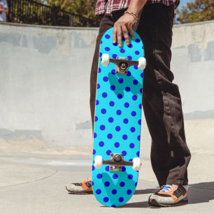 Blauw op cyaan stippen patroonontwerp skateboard