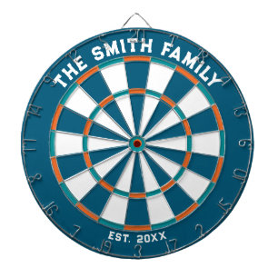 Blauw, oranje en aqua familie dartbord met pijlen