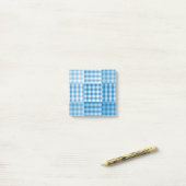Blauw patchworkpatroon post-it® notes (Op bureau)