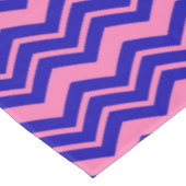 Blauw Roze Chevron Zigzag Ontwerp  Tafelkleed (Gekanteld)