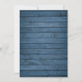 Blauw Rustieke Houten Slingerlichten Script Bruilo Kaart (Achterkant)