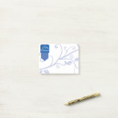 Blauw Tab en vlurige prettige kerstbriefjes Post-it® Notes (Op bureau)