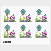 Blauw vogelhuis in vlindertuin vierkante sticker (Vel)