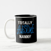 Blauw volledig Geweldige nanny T-shirts en cadeaut Tweekleurige Koffiemok (Links)