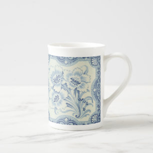Blauw & Wit Bloemmotief Victoriaanse Majolica Anti Porselein Kop