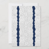 Blauw & Wit Kant Bruiloft PROEFHuwelijk Uitnodigin Kaart (Achterkant)