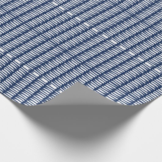 Blauw wit modern Waterverf Stripe Patroon Cadeaupapier (Hoek)