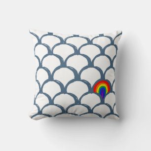 Blauw & Wit Schets Scallop Patroon & Regenboog Kussen