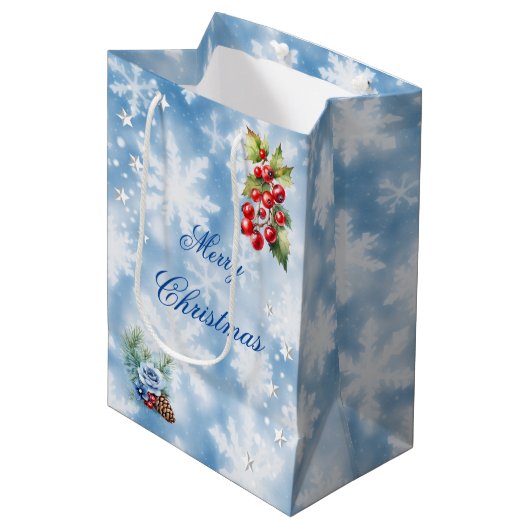 Blauw Wit Sneeuwvlok Holly Bessen Vrolijk Kerstfee Medium Cadeauzakje (Voorkant Gekanteld)