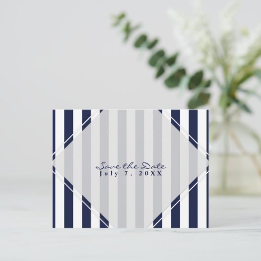Blauw & Wit Strepen Modern Chique Save the Date Aankondigingskaart (Staand voorkant)