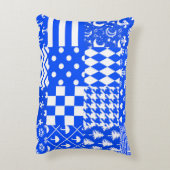 Blauw Witte Gemengde Patronen Patchwork Ontwerp Accent Kussen (Achterkant (Verticaal))