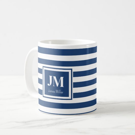 Blauw-witte nautische strepen Monogram Koffiemok (Voorkant links)