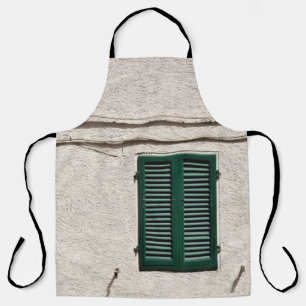 BLAUW WOODEN VENSTER WIT CONCRETE WALL SCHORT