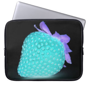 Blauwe aardbeiennevel laptop sleeve