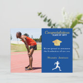 Blauwe baanklasse van het Spoor van 2022 afstudere Aankondiging (Staand voorkant)