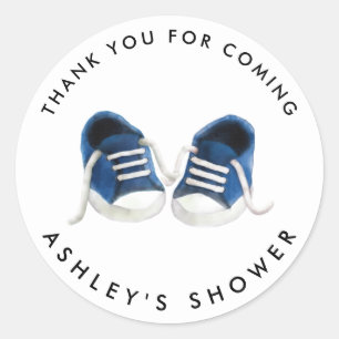 Blauwe babysneakers baby shower sticker, geschenkl ronde sticker