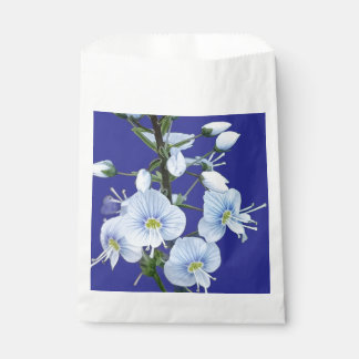 Blauwe bloemen bedankzakje