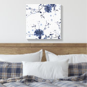 Blauwe bloemen canvas afdruk (Insitu (Slaapkamer))