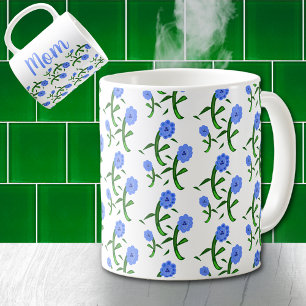 Blauwe bloemen op mama's koffiemok