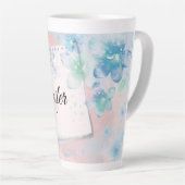 blauwe bloemen op roze achtergrond latte mok (Rechterhoek)