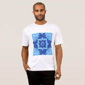 Blauwe Bloemen Tegel Patroon  Mediterraan T-shirt (Voorkant volledig)