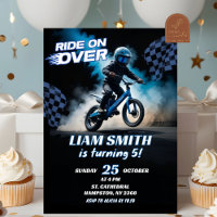 Blauwe BMX racefiets verjaardagsjongen